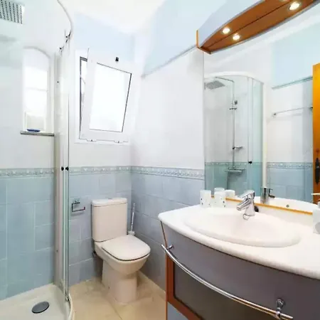 Amazing With Private Pool El Tosalet